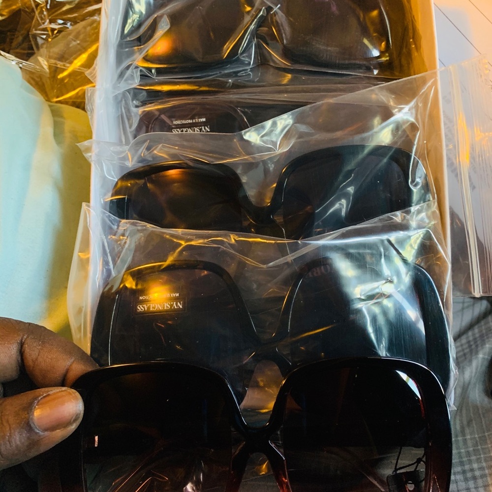 Shades - Picture 3 of 4